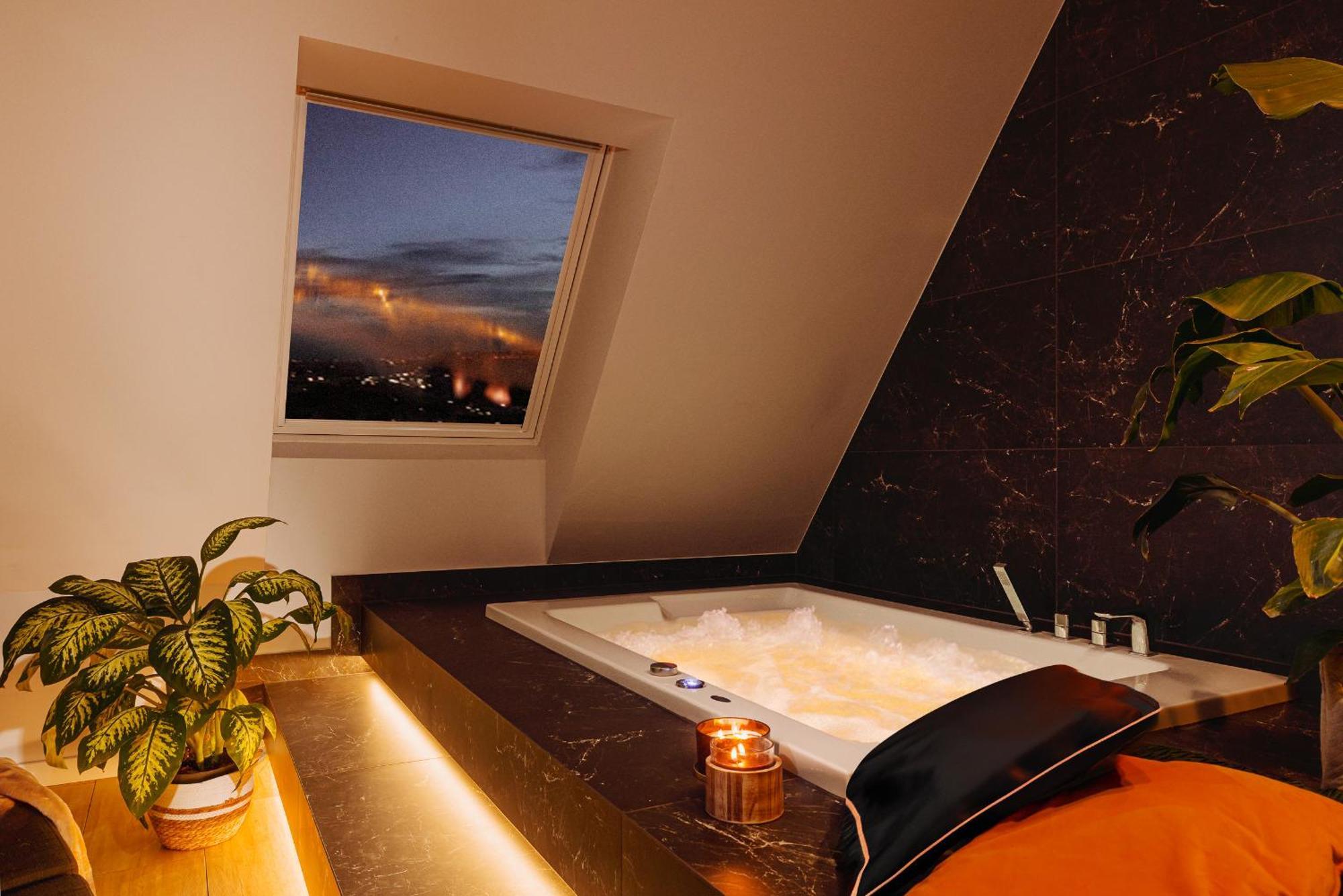 Prestige 12 Apartment Breslau